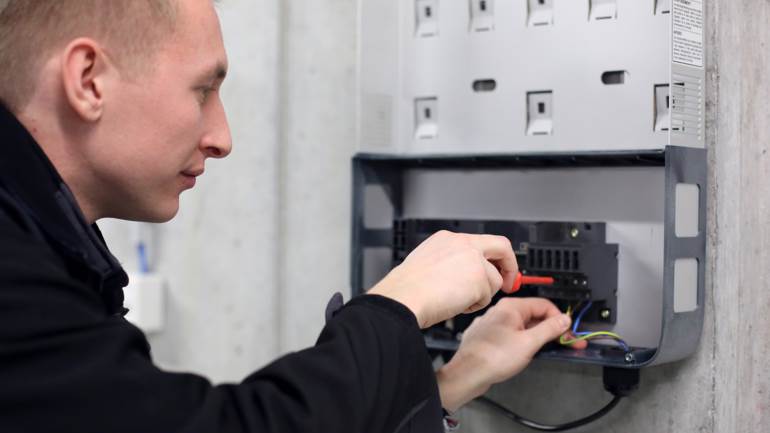 fronius-snapinverter-installation-steps-02-169